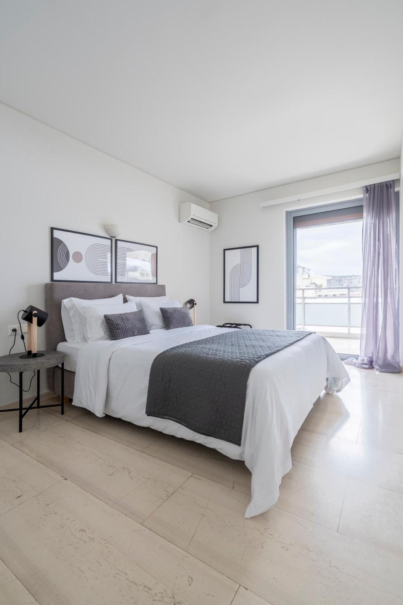 Summervibes Penthouse Varkiza Apartment *