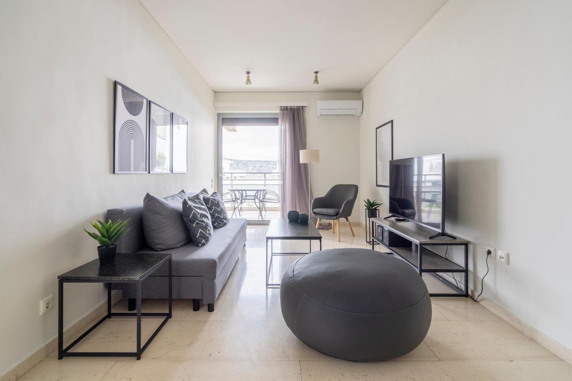 Summervibes Penthouse Varkiza Apartment