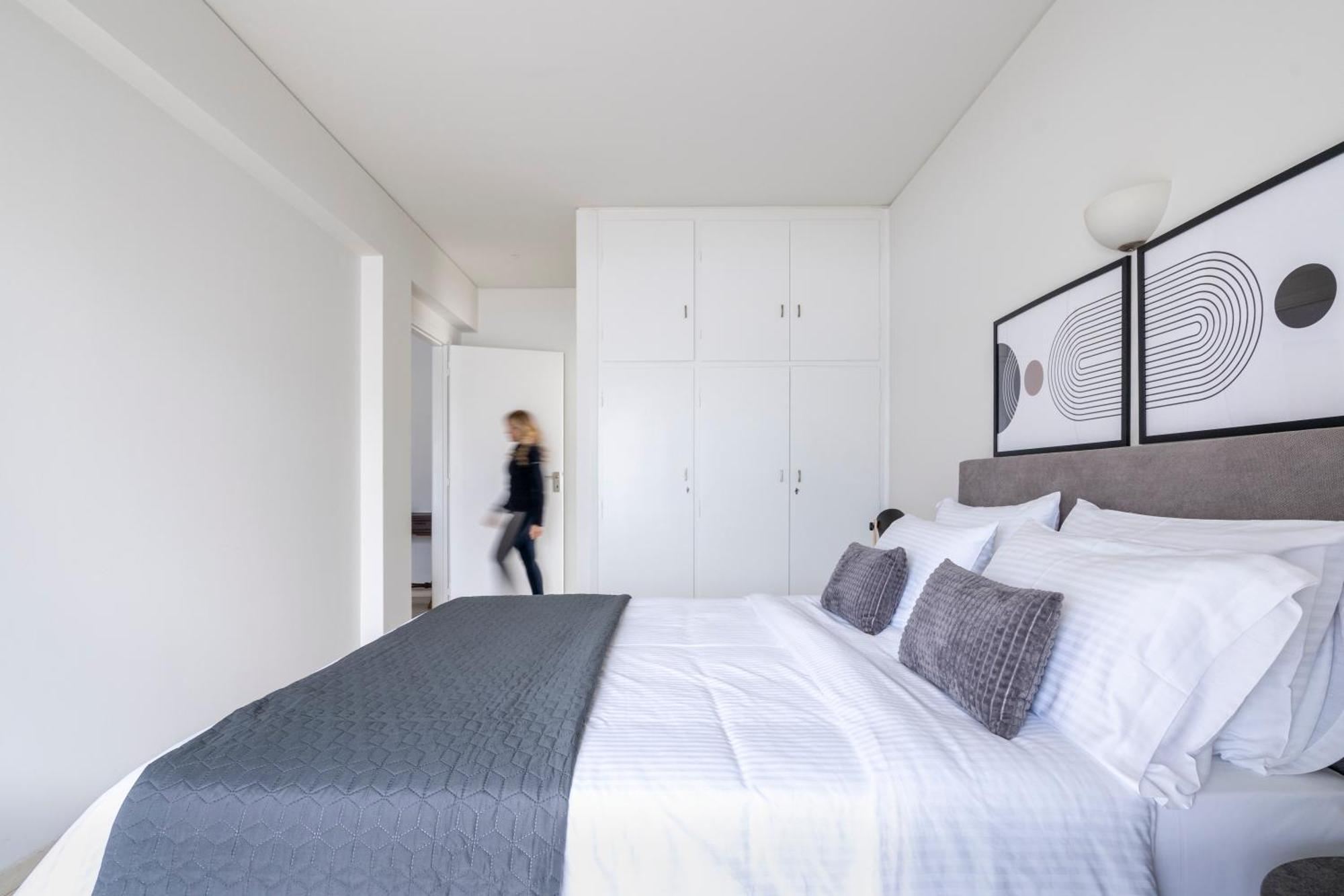 Summervibes Penthouse Varkiza Apartment