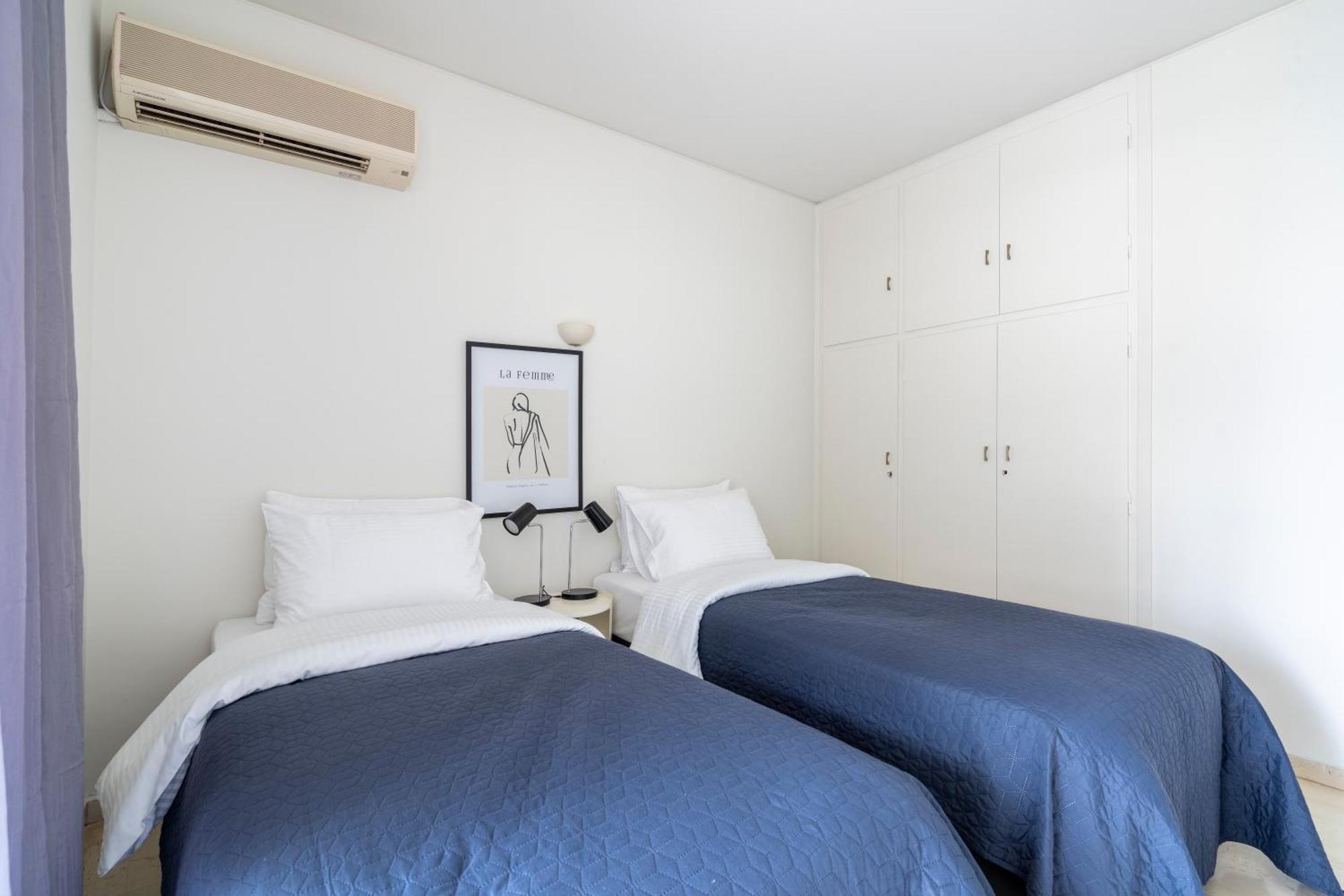 Summervibes Penthouse Varkiza * Vari (Attica)