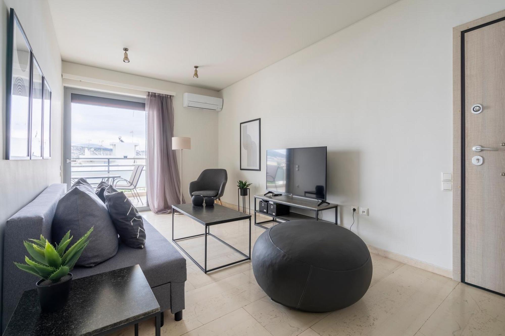 Summervibes Penthouse Varkiza Apartment *