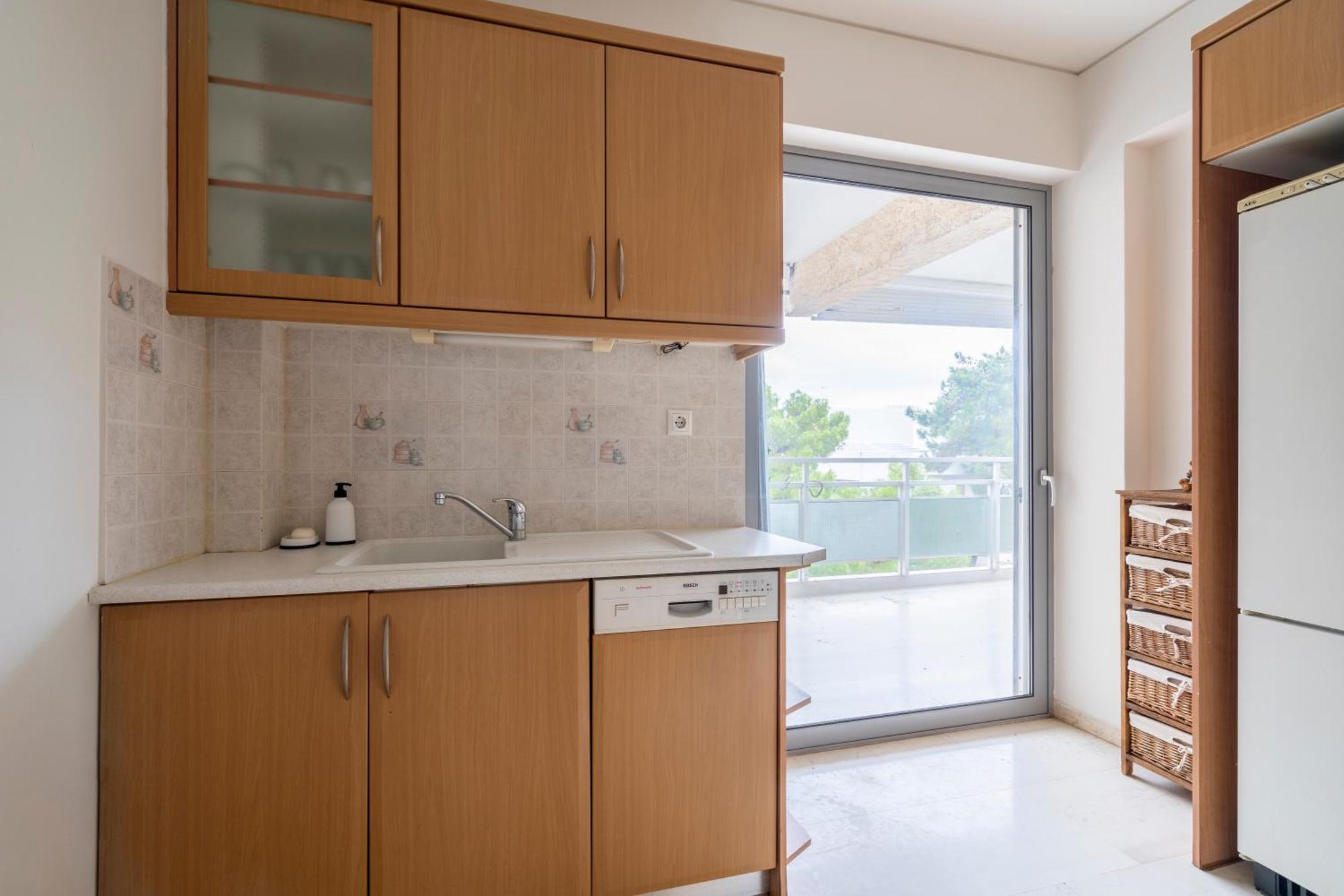 Summervibes Penthouse Varkiza Apartment *